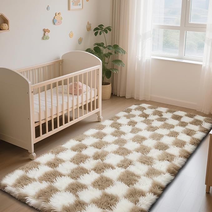 Checkered Rug for Bedroom, 3x5 Beige and White Area Rugs, Classic Checkered - Image 2