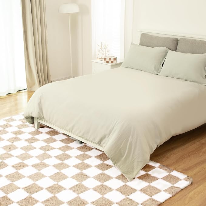 Super Soft Rug for Bedroom, 3x5 Ft Beige and White Area Rug Classic Checkered - Image 7