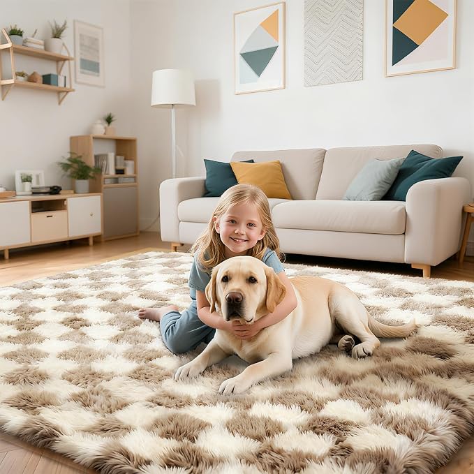 Checkered Rug for Bedroom, 5x8 Beige and White Area Rugs, Classic Checkered - Image 5