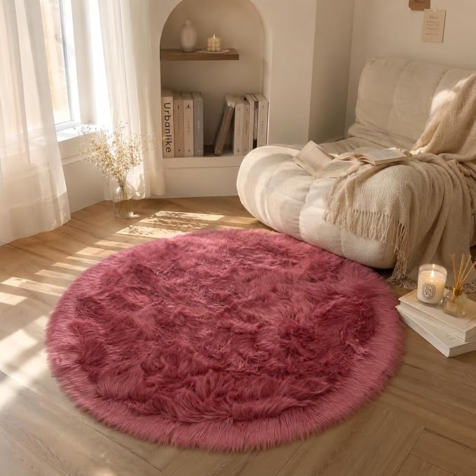 EasyJoy Faux Sheepskin Rug, Fluffy Faux Fur Rug, Ultra Soft Shag Area Rug - Image 5