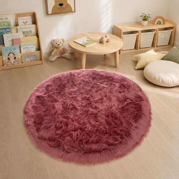 EasyJoy Faux Sheepskin Rug, Fluffy Faux Fur Rug, Ultra Soft Shag Area Rug - Image 4