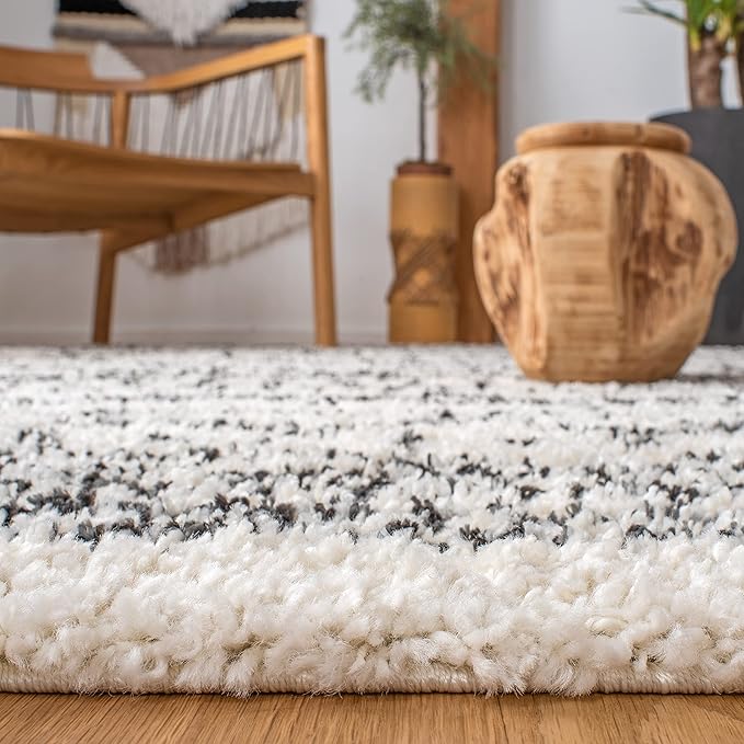 SAFAVIEH Area Rug 11x15 - Image 4