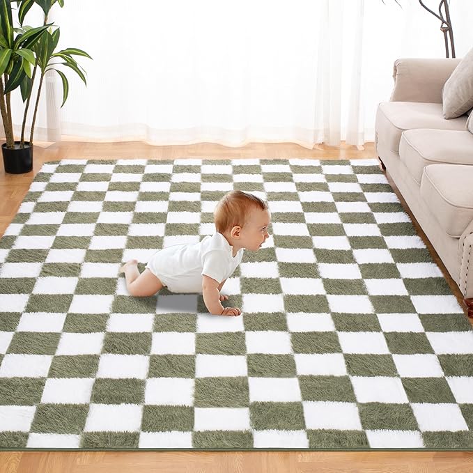 Super Soft Rug for Bedroom, 6x9 Ft Green and White Area Rug Classic Checkered by TOOHUB