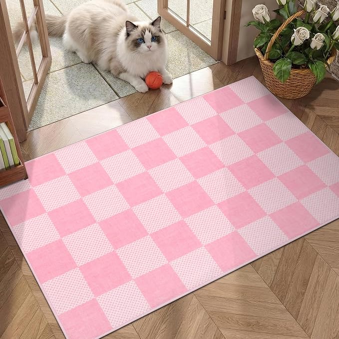GarveeHome Checkered Blush Pink and White 2x3 Washbale Rug Door Mat Geometric by GarveeHome