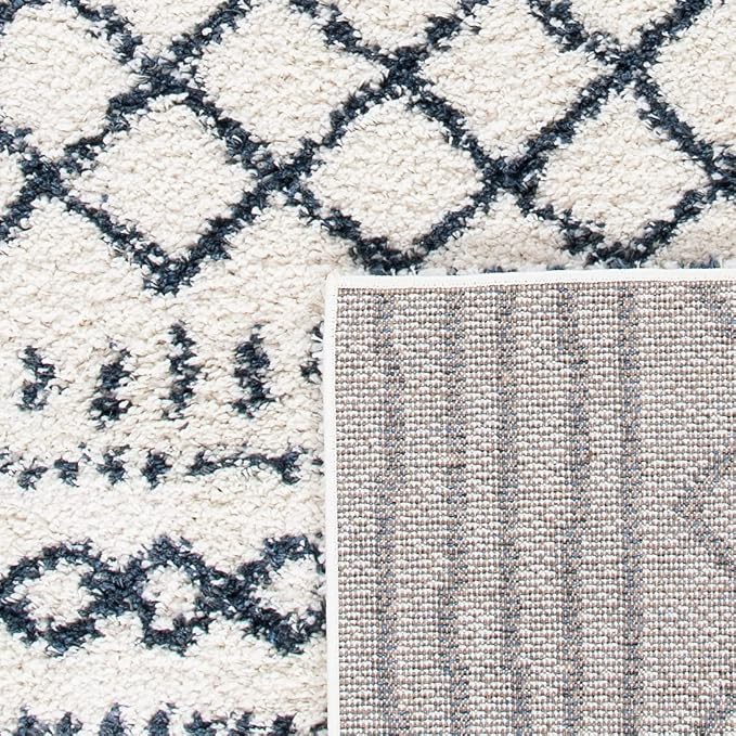 SAFAVIEH Area Rug 6x8 - Image 9
