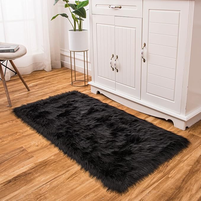 EasyJoy Ultra Soft Fluffy Shaggy Area Rug Faux Fur Rug Chair Cover Seat Pad - Image 4