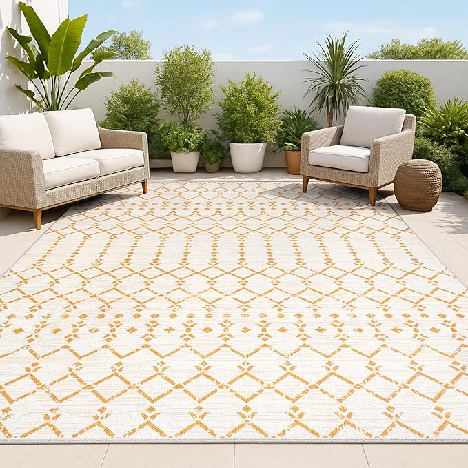 JONATHAN Y Moroccan Geometric Indoor Outdoor Area Rug 4X6 Cream/Orange by JONATHANY