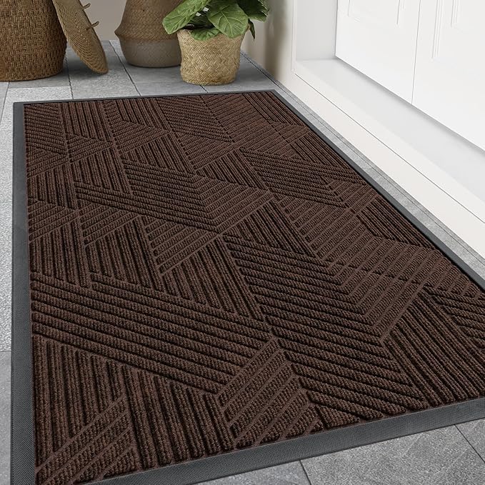 Smiry Front Door Mat Outside Entrance, Heavy Duty Sturdy Natural Rubber Doormat by Smiry