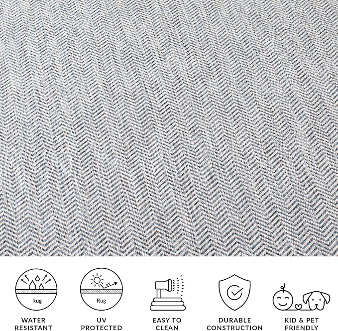 SAFAVIEH Outdoor Accent Rug 4'x5'7" - Image 6