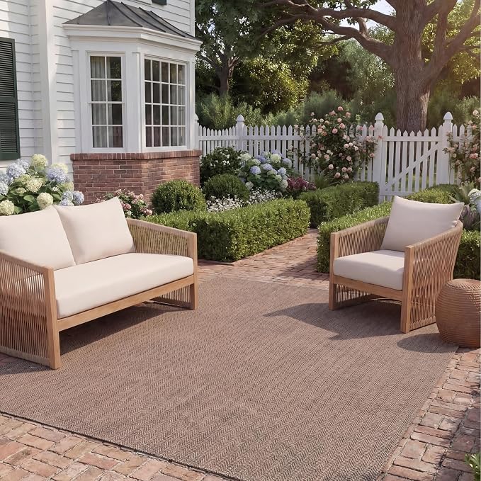 SAFAVIEH Outdoor Area Rug 9x12 - Image 11