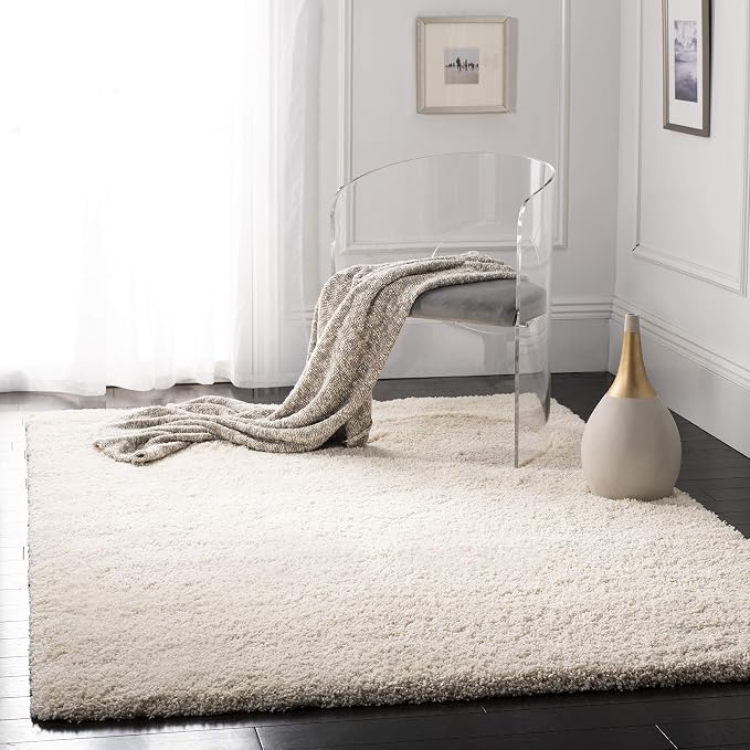 SAFAVIEH Area Rug 4x6 by Unknown