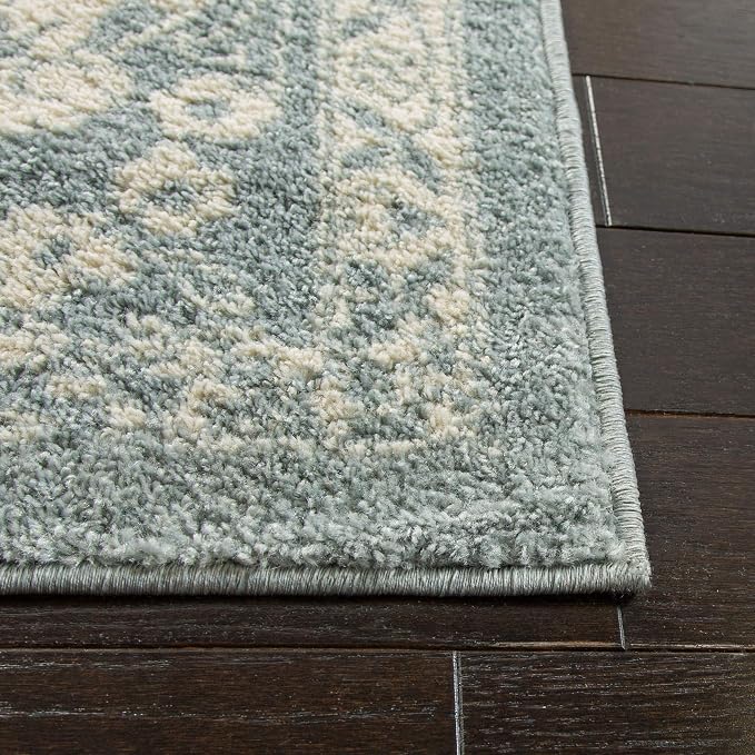 SAFAVIEH Adirondack Collection Area Rug - Image 6
