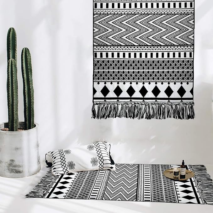 IOHOUZE Black Boho Area Rug - Image 6