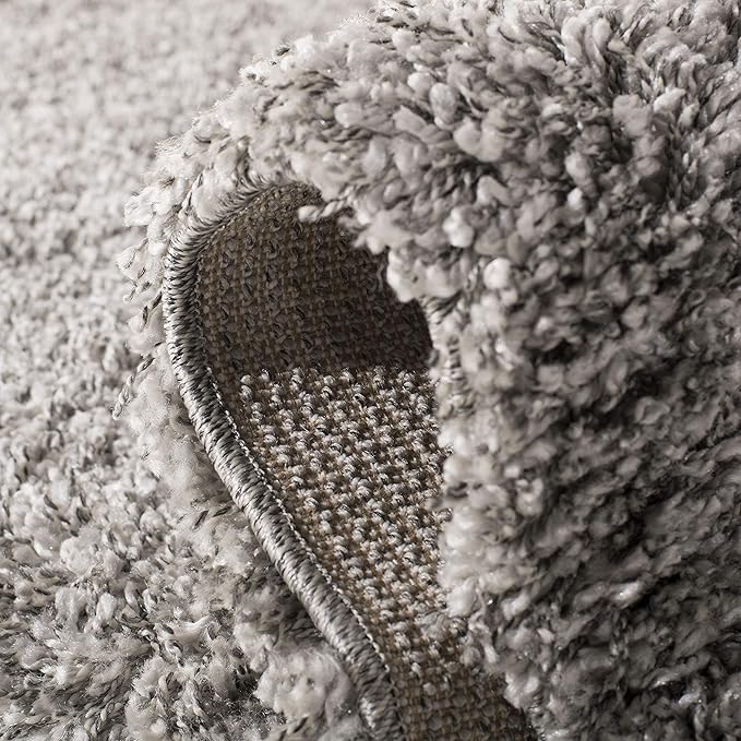 SAFAVIEH California Shag Collection Accent Rug - Image 3