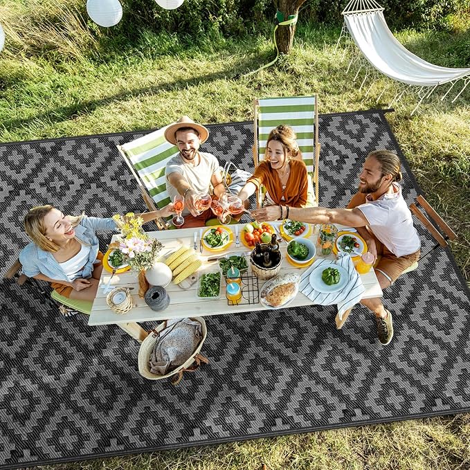 Outdoor Patio Plastic Straw Rug - Image 5
