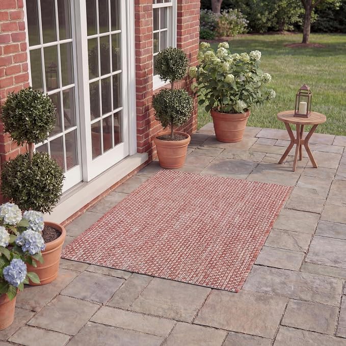 SAFAVIEH Washable Rug Outdoor Courtyard Collection by Unknown