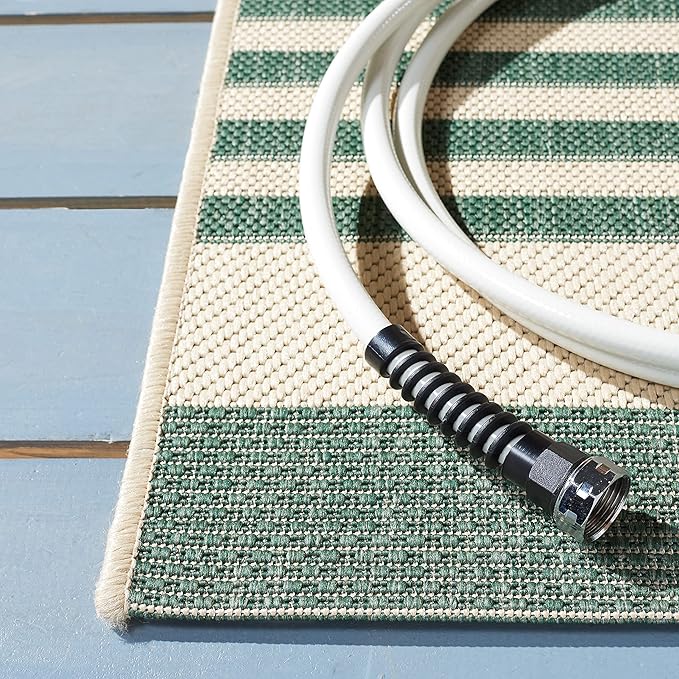 SAFAVIEH Washable Rug Outdoor Courtyard Collection - Image 4