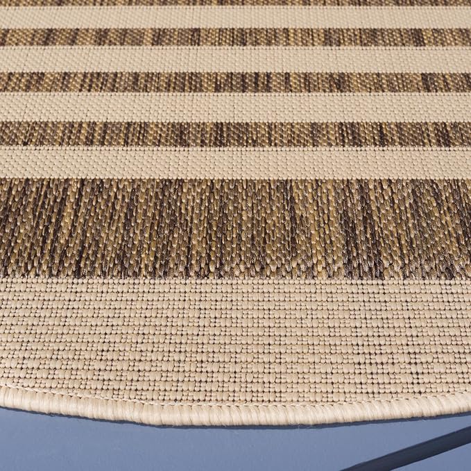 SAFAVIEH Washable Rug Outdoor Courtyard Collection - Image 2