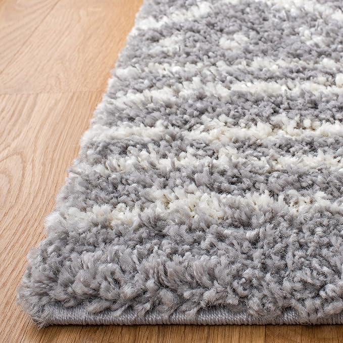 SAFAVIEH Area Rug 8x10 - Image 4