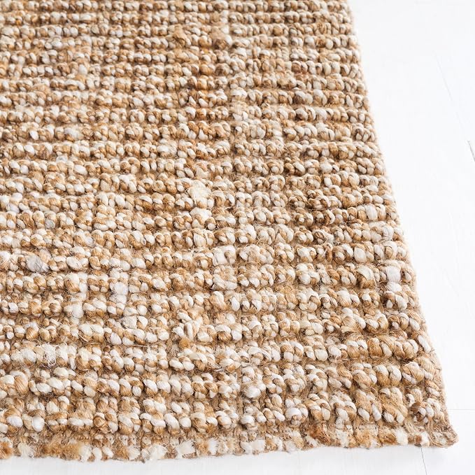 SAFAVIEH Area Rug 6x9 - Image 4