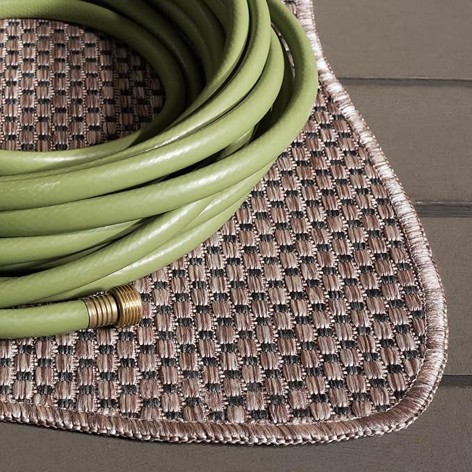 SAFAVIEH Washable Rug Outdoor Courtyard Collection - Image 5