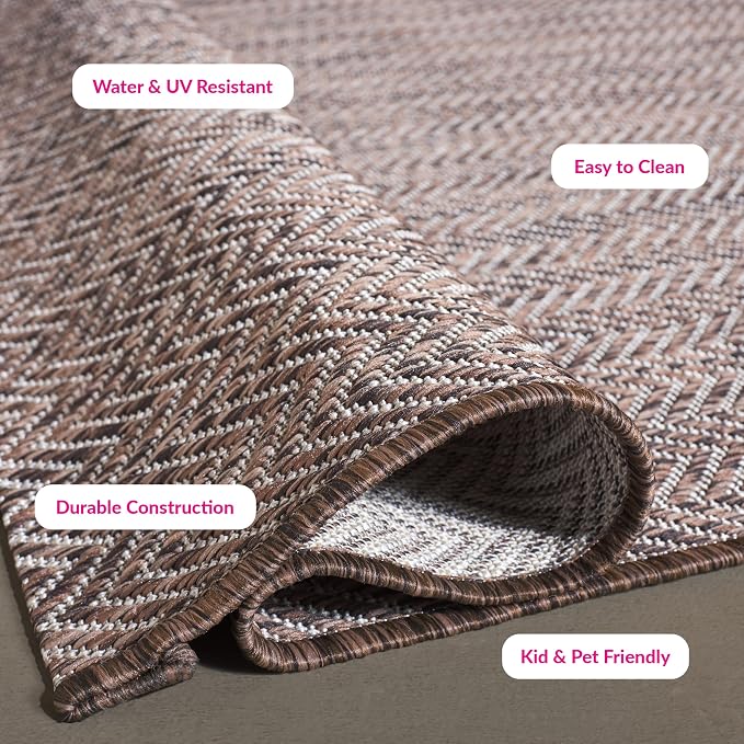 SAFAVIEH Outdoor Area Rug 9x12 - Image 7