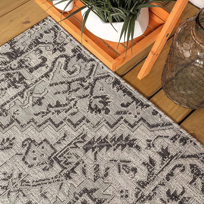 JONATHAN Y Boho Medallion Indoor Outdoor Round Area Rug 4 Ft Black/Gray - Image 8