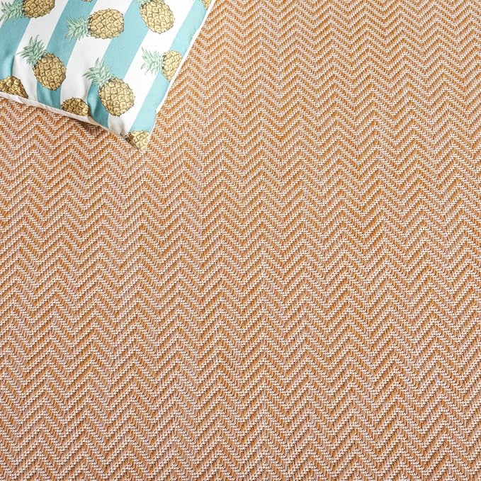 SAFAVIEH Outdoor Runner Rug 2'3"x18' - Image 6