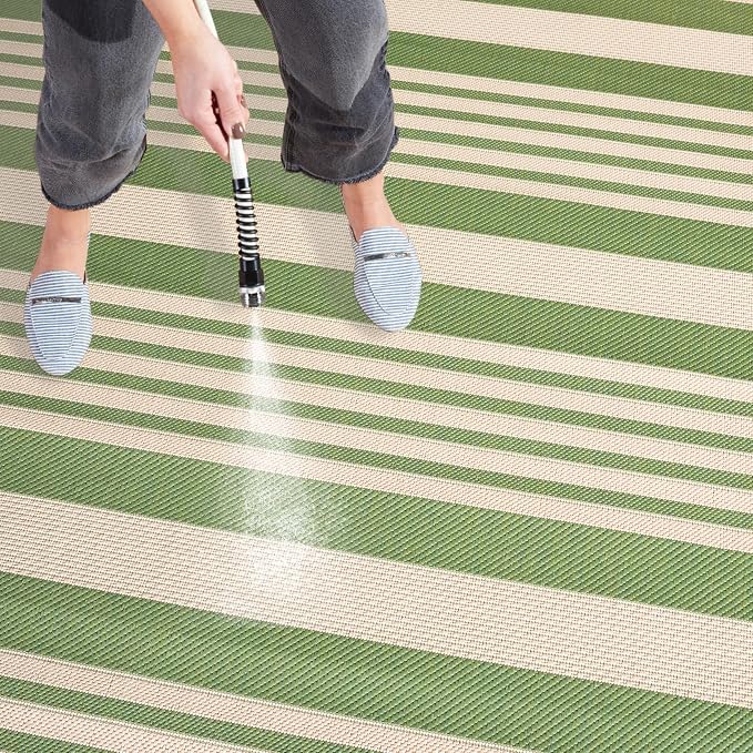 SAFAVIEH Courtyard Collection 2'3' x 12' Green/Beige CY6062 Stripe Indoor/ - Image 7