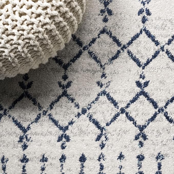 JONATHAN Y Boho Vintage Diamond Cream/Navy Indoor Area Rug 4X6 ft, Moroccan Hype - Image 4