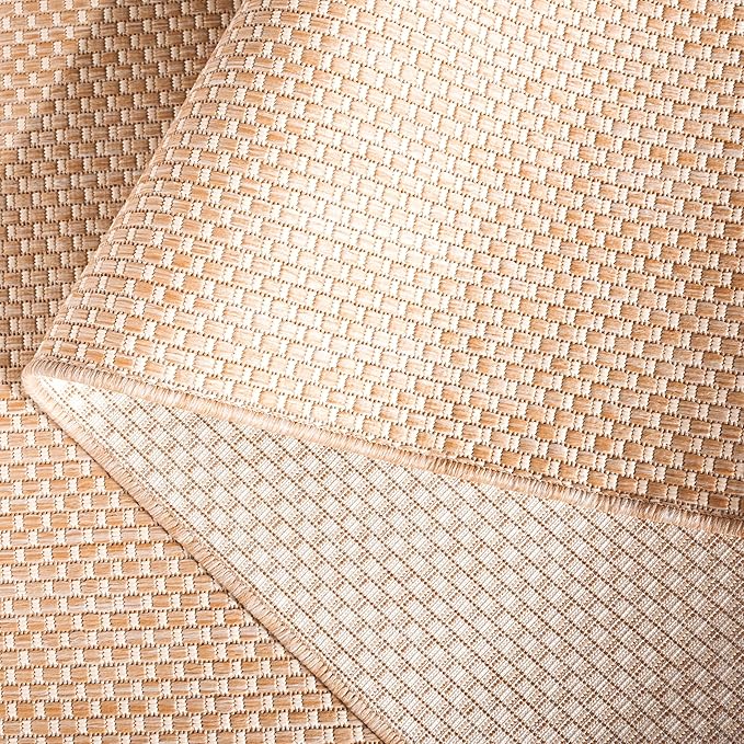 SAFAVIEH Washable Rug Outdoor Courtyard Collection - Image 4