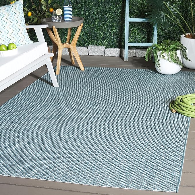 SAFAVIEH Washable Rug Outdoor Courtyard Collection by Unknown