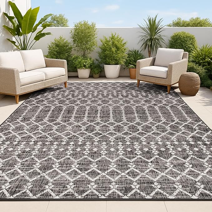 JONATHAN Y Moroccan Geometric Indoor Outdoor Area Rug 3X5 Black/Gray, Ourika by JONATHANY