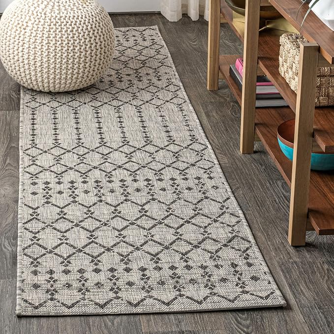 JONATHAN Y Moroccan Geometric Indoor Outdoor Runner Rug 2X8 Light Gray/Black by JONATHANY