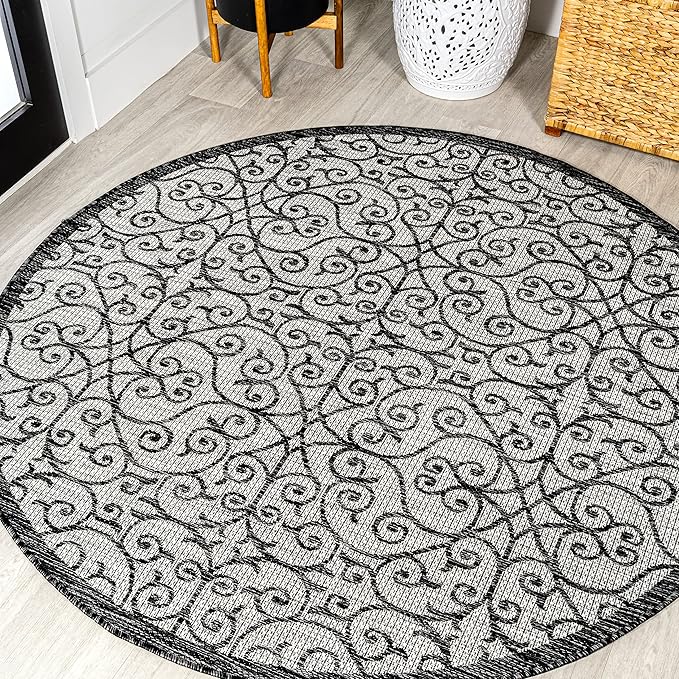 JONATHAN Y Vintage Filigree Indoor Outdoor Round Area Rug 9 Ft Light Gray/Black by JONATHANY