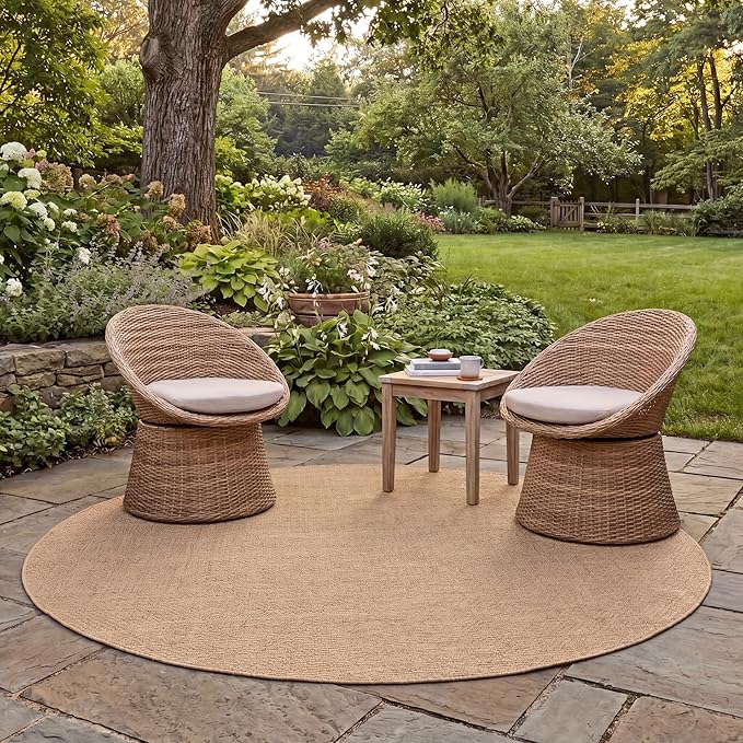 SAFAVIEH Courtyard Collection 7'1" Round Natural/Cream CY8521 Indoor/ Outside by Unknown