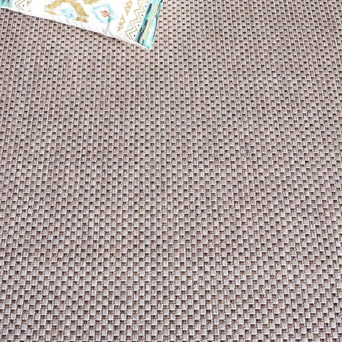 SAFAVIEH Washable Rug Outdoor Courtyard Collection - Image 6