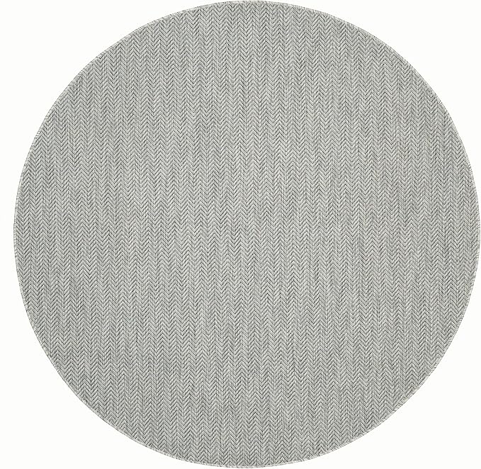 SAFAVIEH Outdoor Round Rug 9' - Image 3