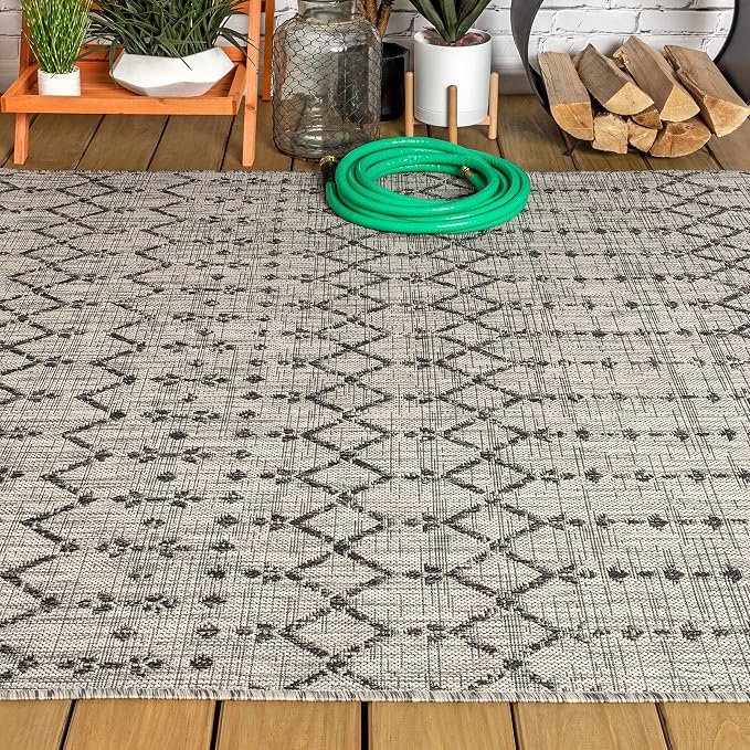 JONATHAN Y Moroccan Geometric Indoor Outdoor Area Rug 5X8 Light Gray/Black - Image 10