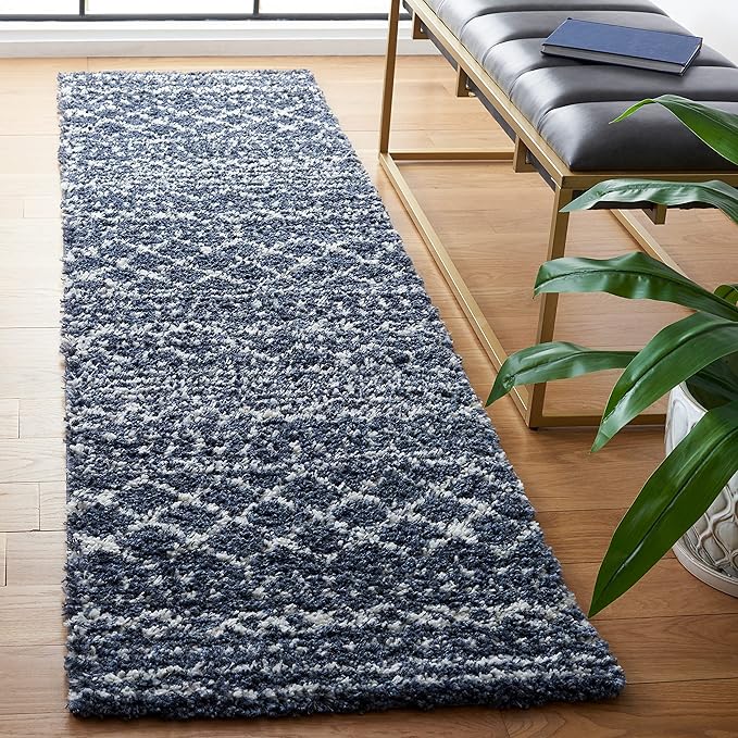 SAFAVIEH Arizona Shag Collection Runner Rug - Image 2