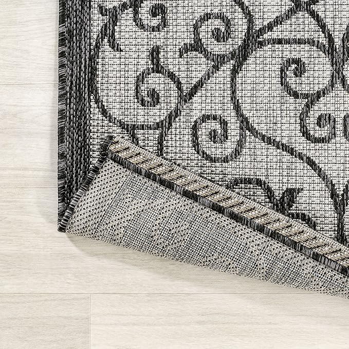 JONATHAN Y Vintage Filigree Indoor Outdoor Round Area Rug 9 Ft Light Gray/Black - Image 4
