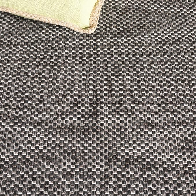 SAFAVIEH Washable Rug Outdoor Courtyard Collection - Image 6