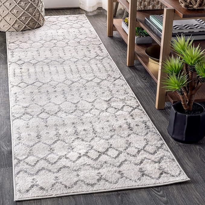 JONATHAN Y Boho Vintage Diamond Cream/Gray Runner Rug 2X20 ft, Moroccan Hype by JONATHANY
