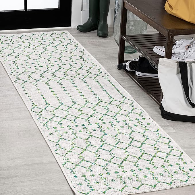 JONATHAN Y Moroccan Geometric Indoor Outdoor Runner Rug 2X8 Green/Ivory by JONATHANY