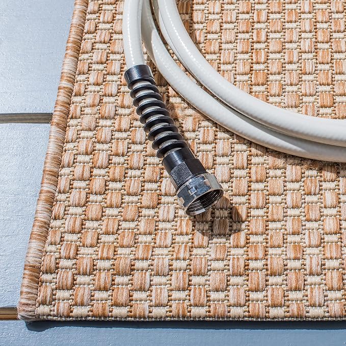 SAFAVIEH Washable Rug Outdoor Courtyard Collection - Image 5