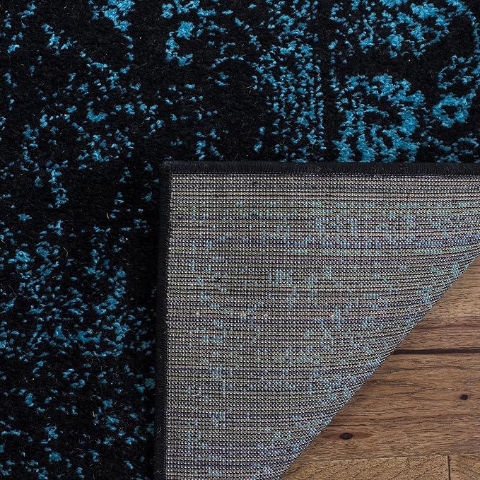 SAFAVIEH Area Rug 4x6 - Image 5