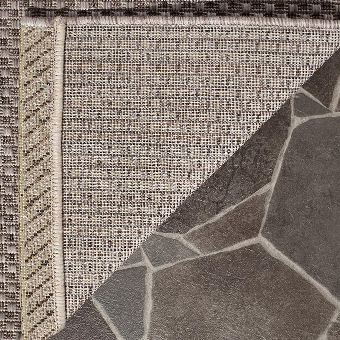 SAFAVIEH Washable Rug Outdoor Courtyard Collection - Image 5