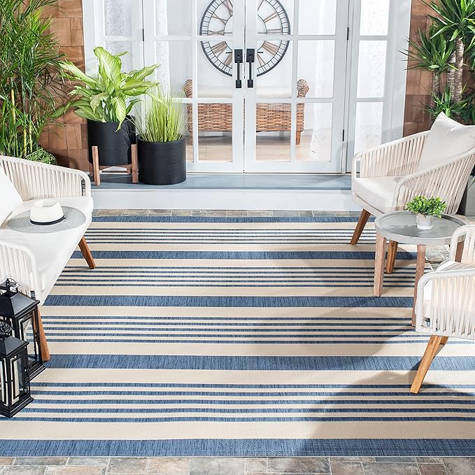 SAFAVIEH Washable Rug Outdoor Courtyard Collection by Unknown