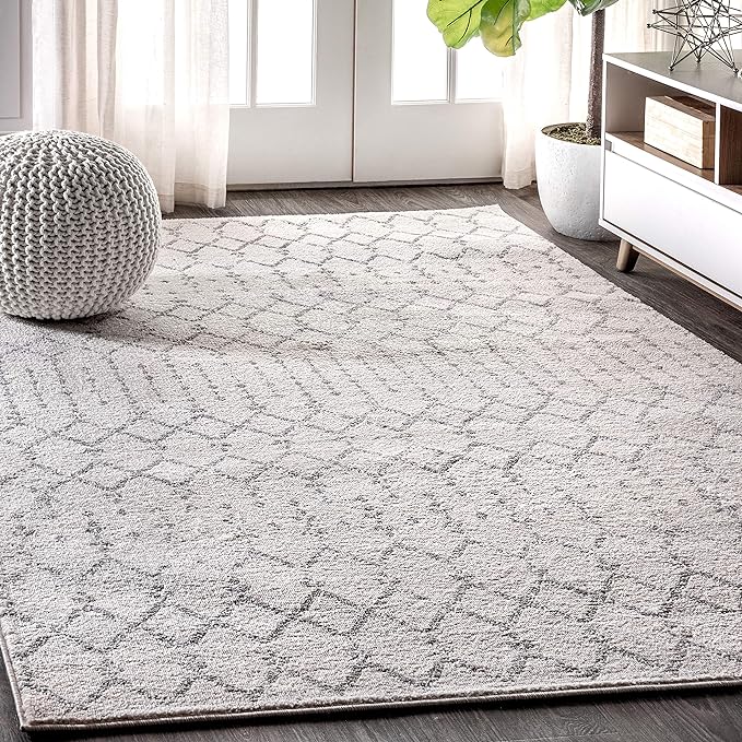 JONATHAN Y Boho Vintage Diamond Cream/Gray Indoor Area Rug 12X18 ft, Moroccan by JONATHANY