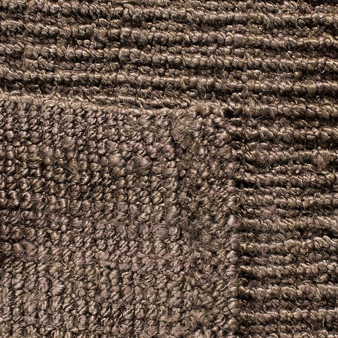 SAFAVIEH Area Rug 5x8 - Image 9